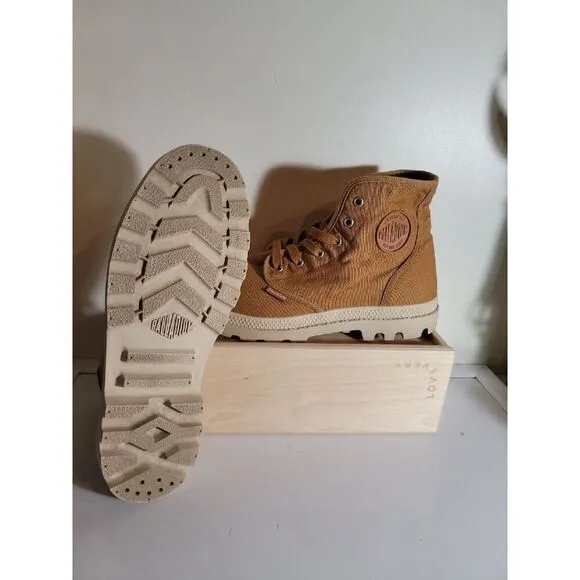 Palladium Boots Size 11.5