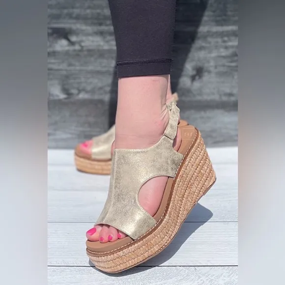 Popular! Corkys Footwear Freddie Espadrille Wedge Sandal Gold Washed Metallic