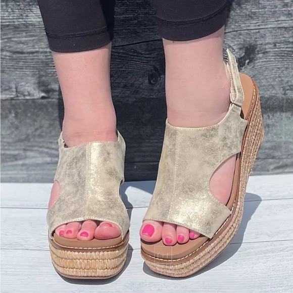 Popular! Corkys Footwear Freddie Espadrille Wedge Sandal Gold Washed Metallic