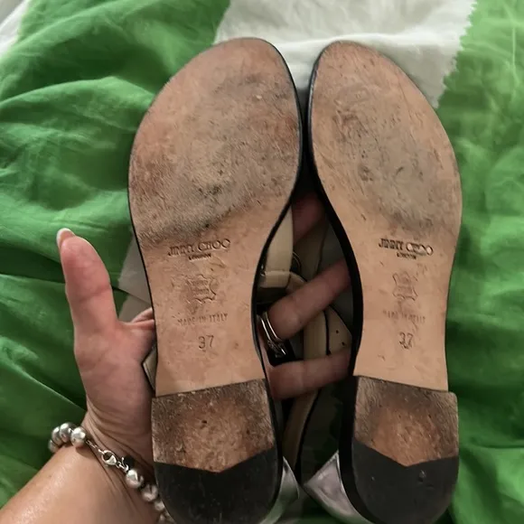 Prada sandal prwloved but still look great size 37 but could fit 37.5
