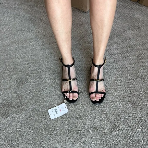 💄Prada sandals 40 IT US 10