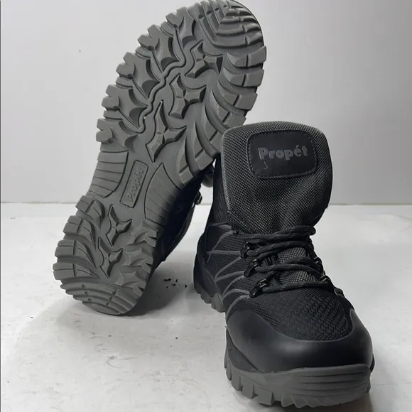 Propet Black Rugged Boots for Outdoor Adventures