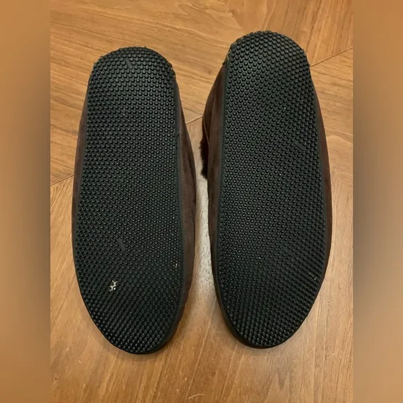 Quoddy Men’s Dorm Boot Slippers