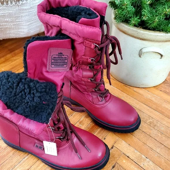 **RARE** Coach Sage Nylon Ruby Red Leather Winter Boots Sz 5.5B