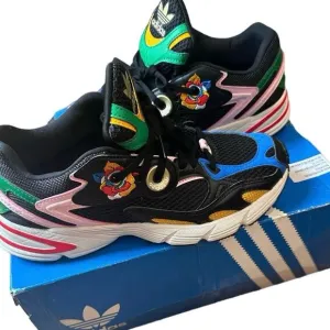 Rich Mnisi X Adidas Wmns Astir 'Roses Black' - Size 8- LIKE NEW IN BOX Sneakers