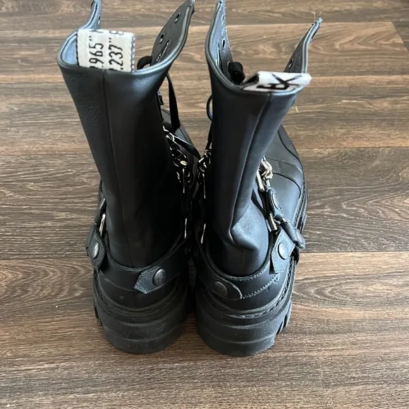 ROSE DAY | BLACK BIKER BOOTS