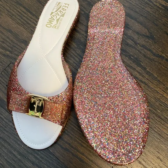 Salvatore Ferragamo Pink and Gold Sandals with Elegant Bow