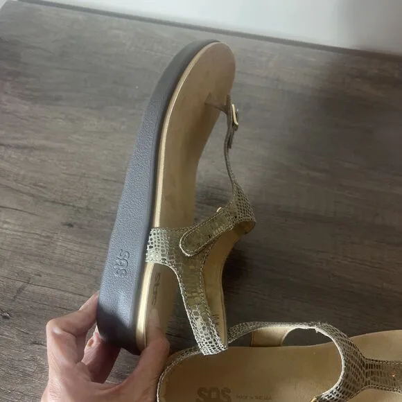 SAS Marina Olive Gold Women's Comfort Sandals Size 10 NEW