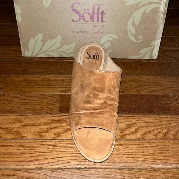 Sofft Strathmore Italian Suede Comfort Sandals Ginger Tan Women’s Size 10