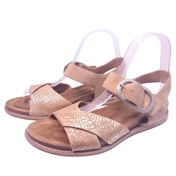 Sofft Womens Bayo Sandals Slingback Beige Gold Suede Buckle Strap Size 7.5M
