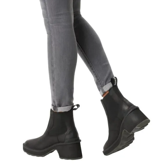 Sorel 9.5 Black/Sea Salt Hi-Line Heel Chelsea Boots Leather Waterproof P1-36