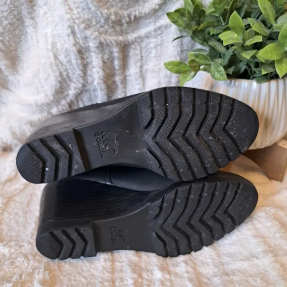 Sorel After Hours Black Leather Wedge Heel Chelsea Ankle Boots Waterproof Sz 7.5