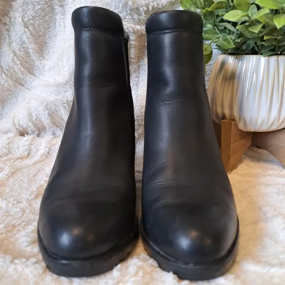 Sorel After Hours Black Leather Wedge Heel Chelsea Ankle Boots Waterproof Sz 7.5