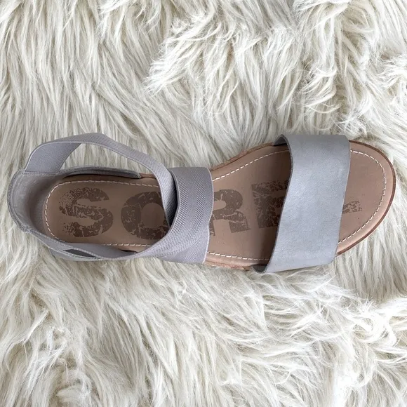 Sorel Ella Gray Sandals Elastic Straps Flat Leather Minimalist contemporary