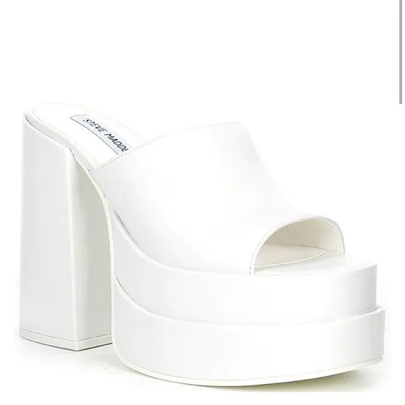 Steve Madden Cagey White Leather Double Platform Sandals