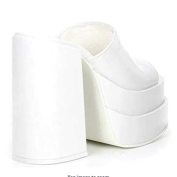 Steve Madden Cagey White Leather Double Platform Sandals
