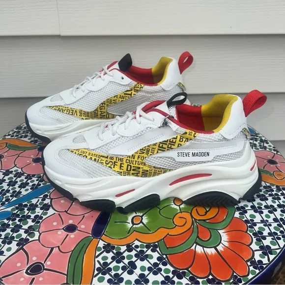 Steve Madden Women Possession 8M Slutty Vegan White/Red/Yellow Lace up