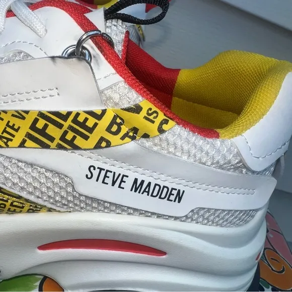 Steve Madden Women Possession 8M Slutty Vegan White/Red/Yellow Lace up