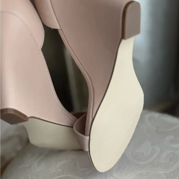 Steve Madden Women's Nude Wedge Sandals