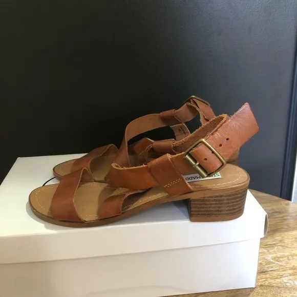 Steve Madden Women's Tan Sandals