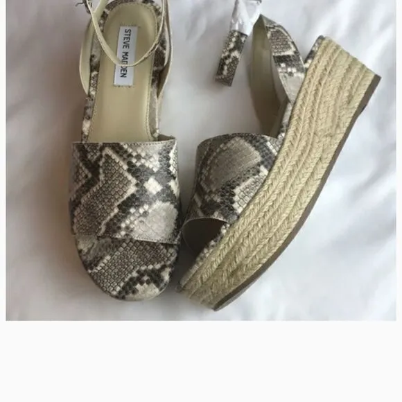 STEVE MADDEN CROC MOTIF PLATFORM SANDALS.…
