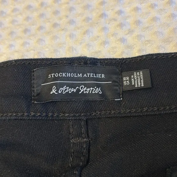 STOCKHOLM ATELIER &amp; Other Stories ANTHROPOLOGIE 10 Black Wide Crop Ankle Jeans