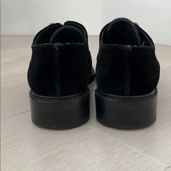 Stuart Weitzman Oxford Shoes