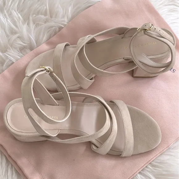 Stuart Weitzman Women's neutral suede Sandals 8 NWT