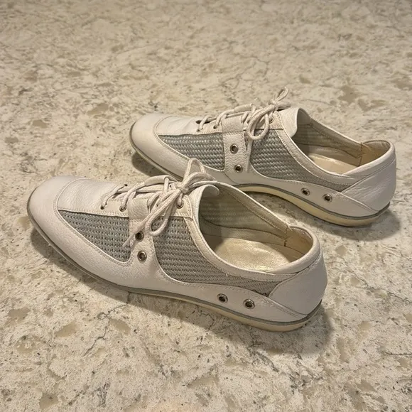 Stuart Weitzman~Women’s Genuine Leather~Breathable Mesh~Shoes~Made in Spain~BR