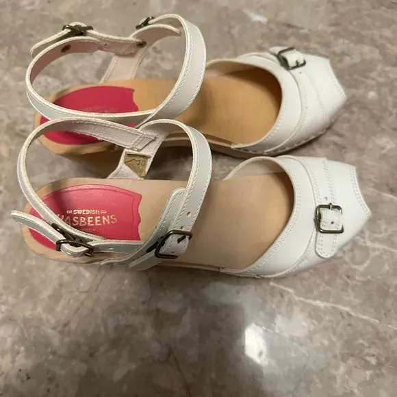 Swedish Hasbeens Elegant White Peep-Toe Women's Sandals size 39