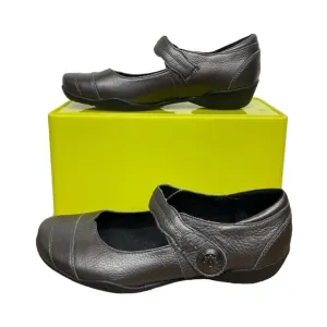 Taos Footwear Applause Leather Mary Jane Shoes Size 10