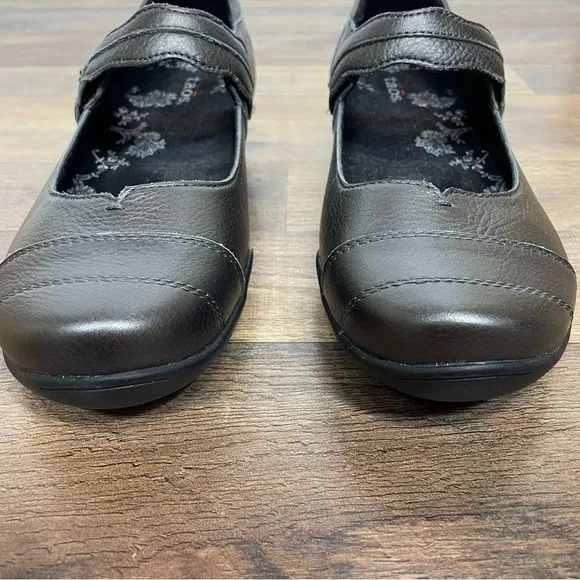 Taos Footwear Applause Leather Mary Jane Shoes Size 10