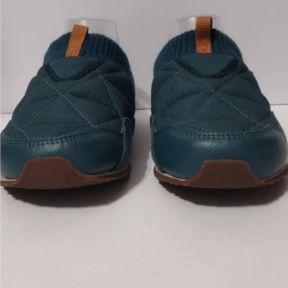 TEVA Teal Quilted Slip-On Shoes size 8 pre owned Exellent condition