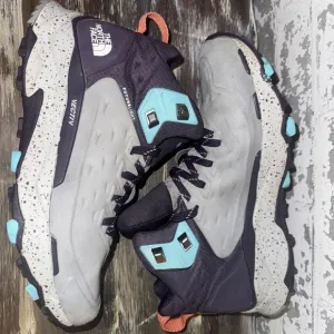 The North Face Women's VECTIV Exploris Mid FUTURELIGHT Waterproof Boots Size 8.5