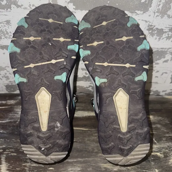 The North Face Women's VECTIV Exploris Mid FUTURELIGHT Waterproof Boots Size 8.5