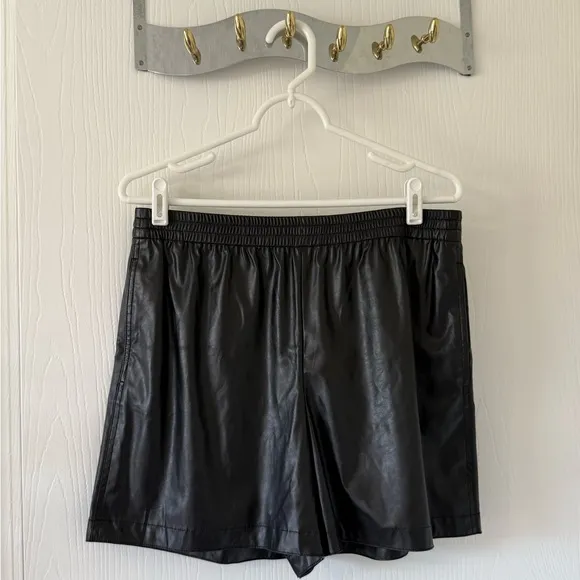Theory Black Faux Leather Women's Shorts