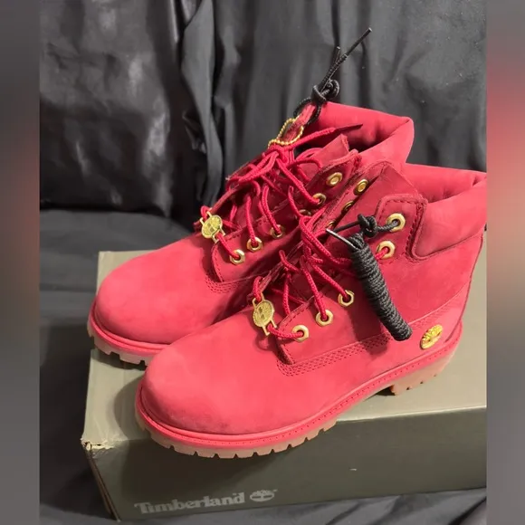 Timberland Premium 6 in Waterproof Boot Dark Red Nubuck BRAND NEW Kids