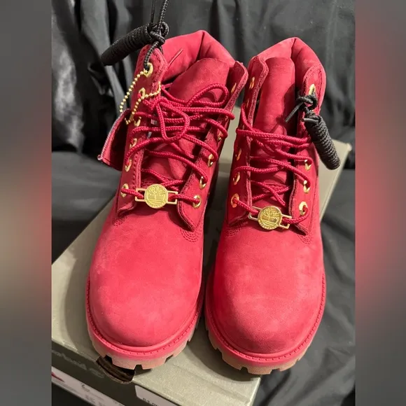 Timberland Premium 6 in Waterproof Boot Dark Red Nubuck BRAND NEW Kids