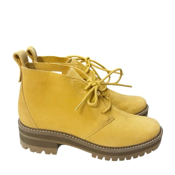 TIMBERLAND WOMEN'S COURMAYEUR VALLEY CHUKKA BOOTS WHEAT NUBUCK A2N5H Size 7