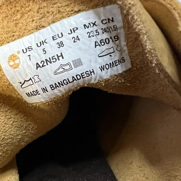 TIMBERLAND WOMEN'S COURMAYEUR VALLEY CHUKKA BOOTS WHEAT NUBUCK A2N5H Size 7