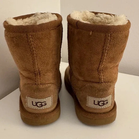 Toddler Ugg Boots - size 9