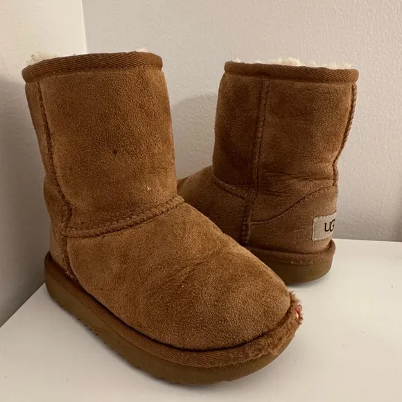 Toddler Ugg Boots - size 9