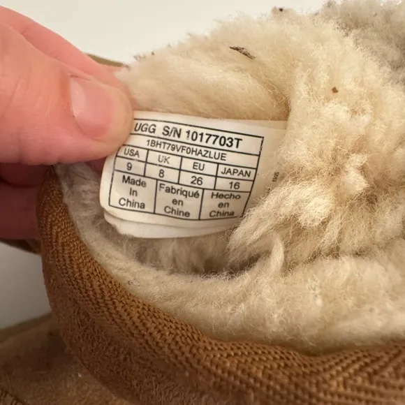 Toddler Ugg Boots - size 9