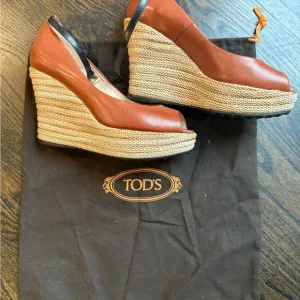 Tod's Brown Leather Peep-Toe Espadrille Wedges