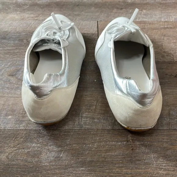 Tod’s leather accent sneakers