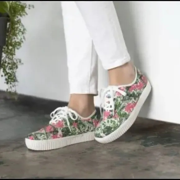 TOMS Cordoned  Indio Multi Floral Canvas Sneakers