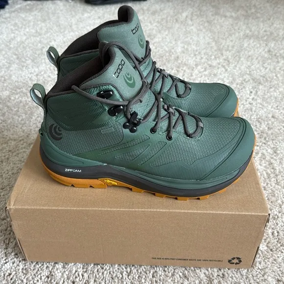 Topo Athletic Men’s Trailventure 2 WP Boots Dark Green/Clay Size 9.5 BRAND NEW