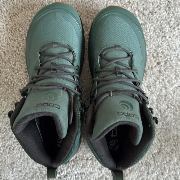 Topo Athletic Men’s Trailventure 2 WP Boots Dark Green/Clay Size 9.5 BRAND NEW