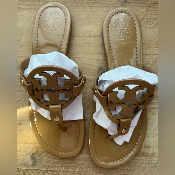 Tory Burch MILLER PATENT SANDAL in Sand Size 7