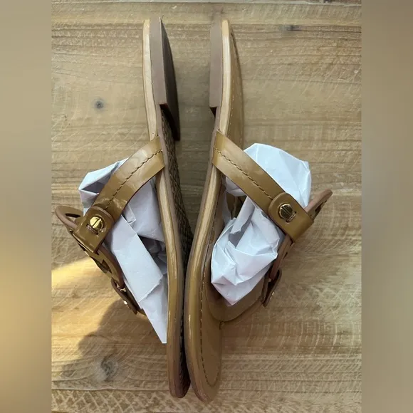 Tory Burch MILLER PATENT SANDAL in Sand Size 7